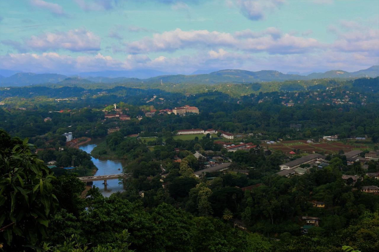 Sanatha Suwaya Villa Kandy Ngoại thất bức ảnh